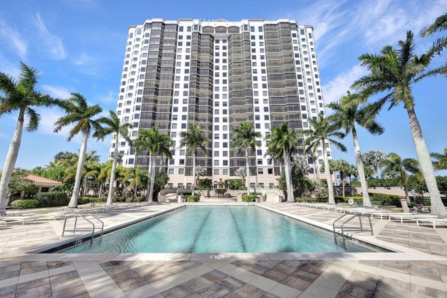 APT-1005 - 1060 Borghese Ln, Condo with 2 bedrooms, 3 bathrooms and null parking in NAPLES FL | Image 30