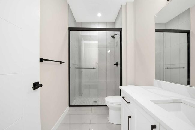 6 N Bridges Gdns, House other with 4 bedrooms, 4 bathrooms and 6 parking in Langdon AB | Image 11