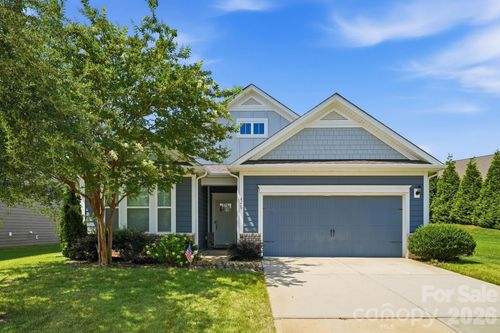 4269 Legacy Dr, Denver, NC, 28037-7870 | Card Image