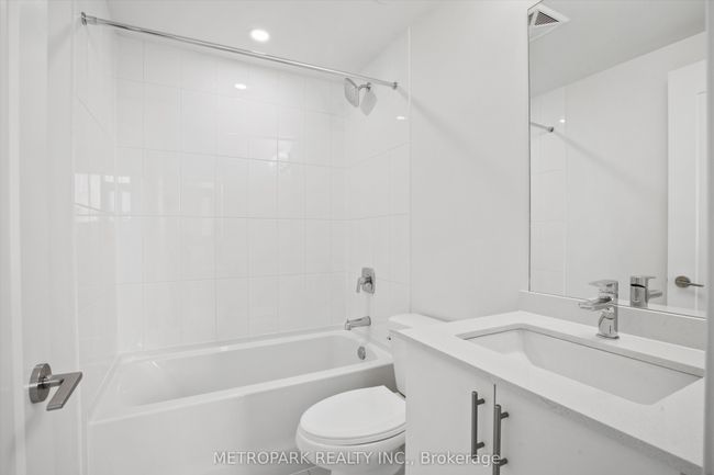 709 - 8960 Jane St, Condo with 2 bedrooms, 3 bathrooms and null parking in Concord ON | Image 26
