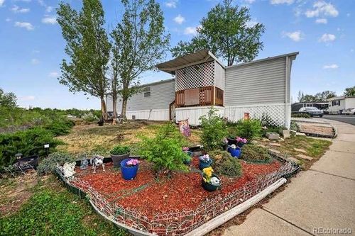 2100 W 100th Ave, Thornton, CO, 80260-5922 | Card Image
