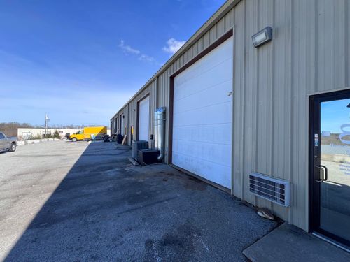 ste-12-145 Warehouse Rd, Branson, MO, 65616-7758 | Card Image