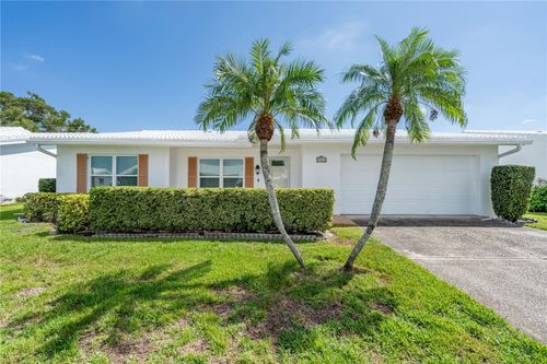 5-9221 40th Way N, PINELLAS PARK, FL, 33782-5620 | Card Image