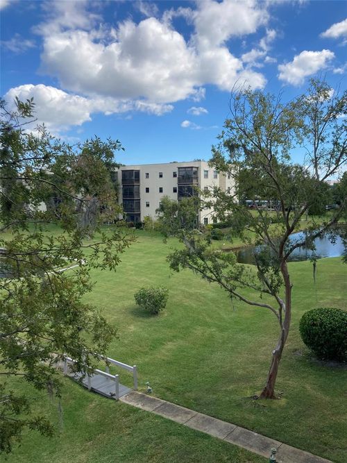 unit-307-8174 Terrace Garden Dr N, ST PETERSBURG, FL, 33709-1081 | Card Image