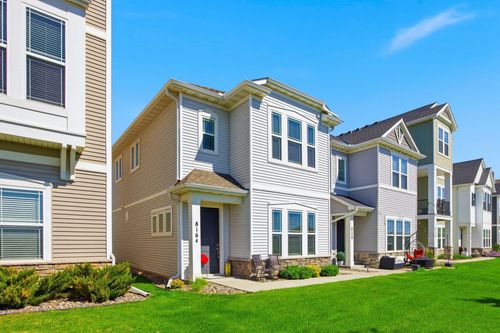 8164 Arrowwood Ln N, Maple Grove, MN, 55369-2772 | Card Image