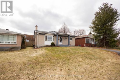 1443 1st St E, Cornwall, ON, K6H1P7 | Card Image