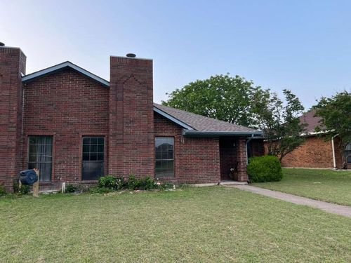 511 Amber Ln, Desoto, TX, 75115-6307 | Card Image