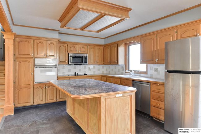 12102 Westover Rd, House other with 4 bedrooms, 3 bathrooms and 2 parking in Omaha NE | Image 18