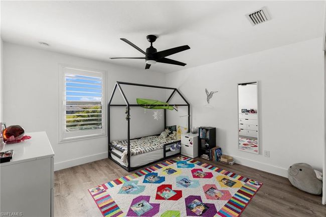 4764 Formosa Dr, House other with 5 bedrooms, 3 bathrooms and 3 parking in NAPLES FL | Image 19