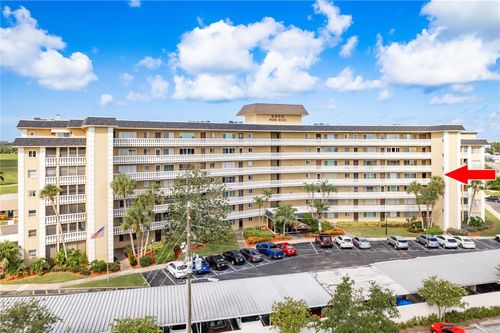 apt-410-8950 Park Blvd, SEMINOLE, FL, 33777-4125 | Card Image