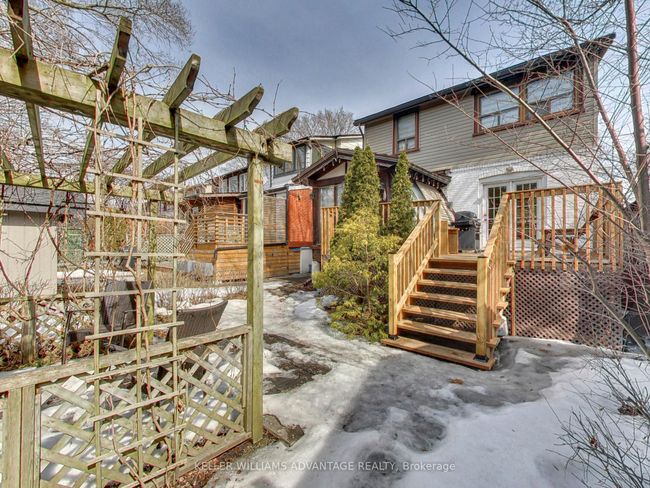 72 Beachview Cres, House other with 2 bedrooms, 1 bathrooms and 1 parking in Toronto ON | Image 38