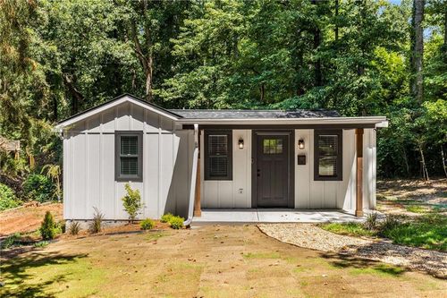 30 Pineridge Rd Se, smyrna, GA, 30080-5805 | Card Image