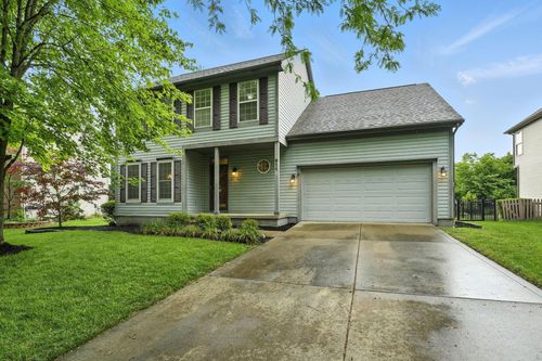 911 Cove Point Dr, Columbus, OH, 43228-9298 | Card Image