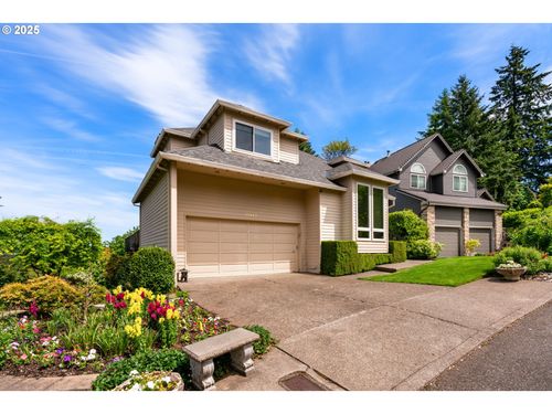 11442 Sw Woodlee Heights Ct, Portland, OR, 97219-8917 | Card Image