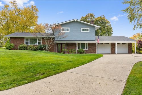 1 Saint Andrews Dr, Patterson Hts, PA, 15010-3034 | Card Image