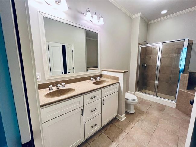 APT-1402 - 11 Perimeter Ctr E, Condo with 2 bedrooms, 2 bathrooms and 2 parking in Atlanta GA | Image 17