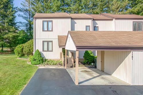 1181 Pebble Dr, Bristol, VA, 24201-3495 | Card Image