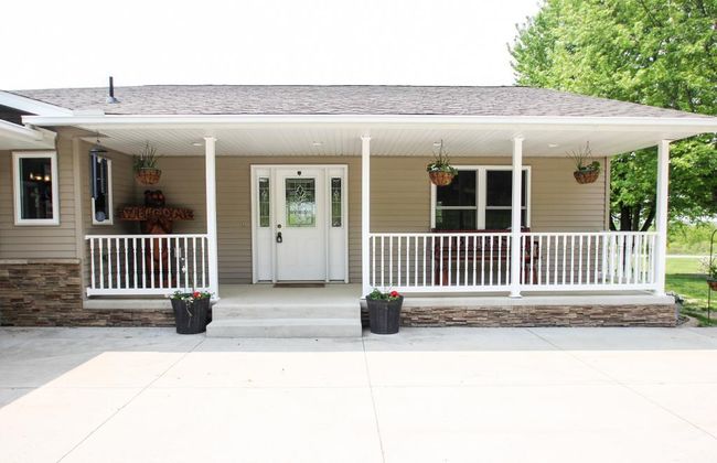 18867 County Road 9, House other with 4 bedrooms, 3 bathrooms and null parking in Avon MN | Image 7