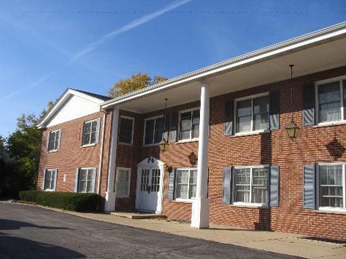 11a-2818 Dundee Rd, Northbrook, IL, 60062-2555 | Card Image