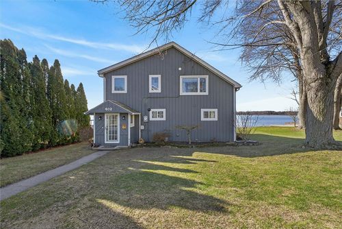 402 South Dr, Greece, NY, 14612-1232 | Card Image