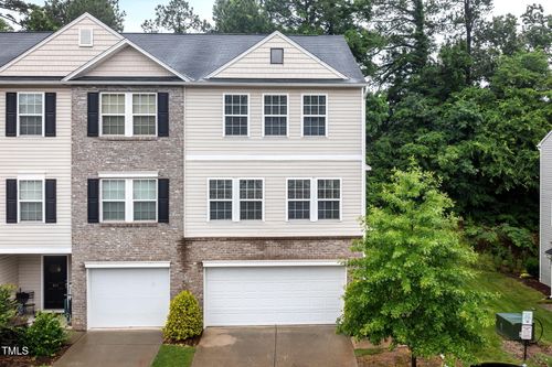 613 Minnestott Way, Durham, NC, 27704-1399 | Card Image