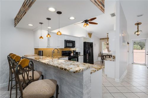 apt-10-6750 Beach Resort Dr, NAPLES, FL, 34114-7584 | Card Image