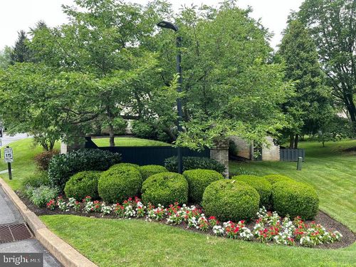 550 Foxwood Ln, PAOLI, PA, 19301-2039 | Card Image