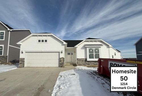 50-1214 Denmark Cir, Oregon, WI, 53575-8808 | Card Image