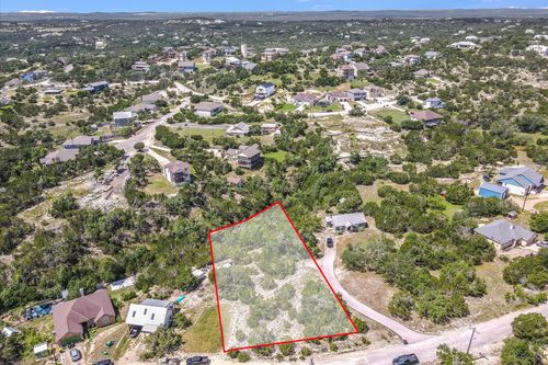 10511 Lake Park Dr, Dripping Springs, TX, 78620-2623 | Card Image