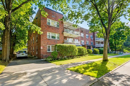 1f-20 Hill Park Avenue, North Hempstead, NY, 11021 | Card Image