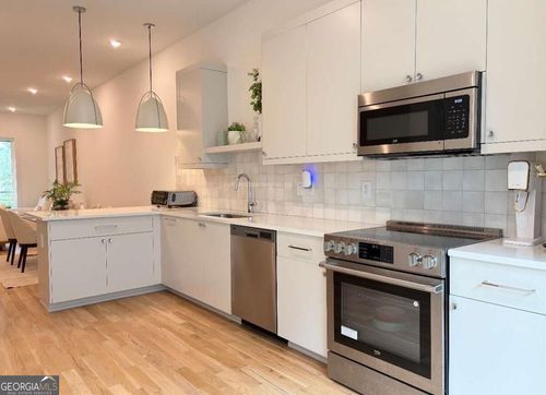 2199 Lenox Road Ne, Atlanta, GA, 30324 | Card Image