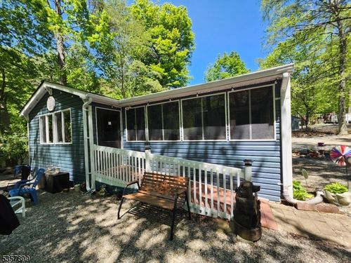 30 Hemlock Vlg, Sussex, NJ, 07461-5438 | Card Image