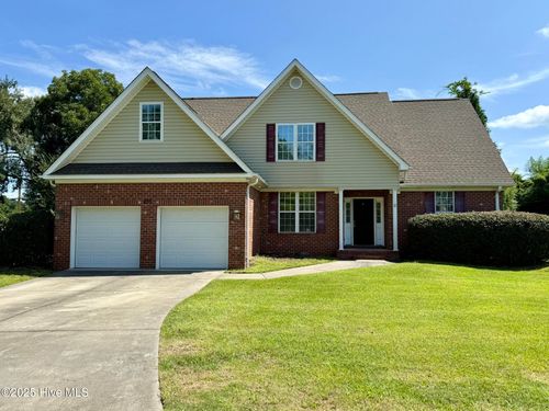 235 Kelly Rd, Pinehurst, NC, 28374-9153 | Card Image