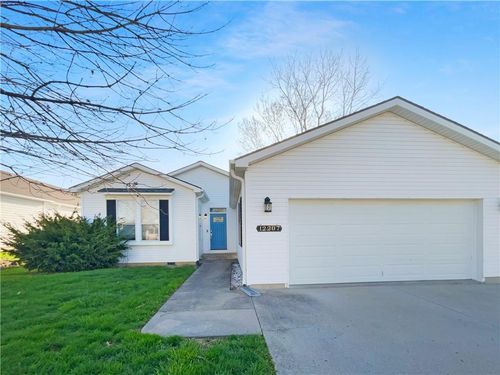 12207 N Pomona Ave, Kansas City, MO, 64163-7323 | Card Image