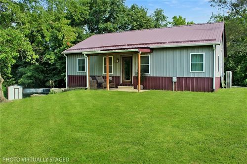 9784 Shelby Rd, Higginsville, MO, 64037-8244 | Card Image