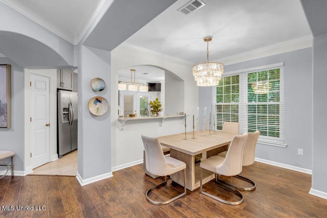 Dining Room | Image 12