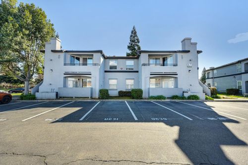 unit-156-5201 Laguna Oaks Dr, Elk Grove, CA, 95758-7327 | Card Image