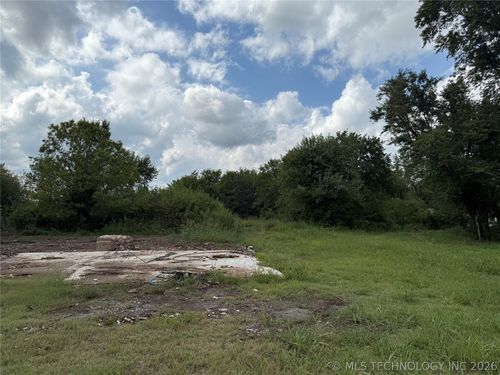 308 S Powell Ave, Adair, OK, 74330-4004 | Card Image