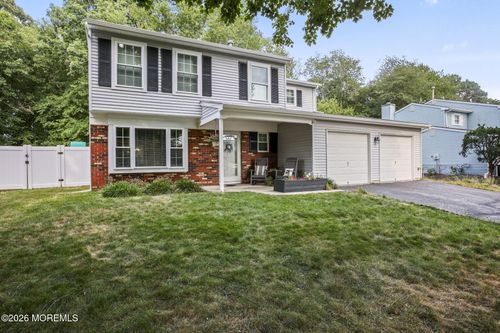 30 Sweetbriar Trl, Howell, NJ, 07731-2258 | Card Image