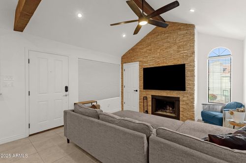 2033-10055 E Mountainview Lake Dr, Scottsdale, AZ, 85258-5267 | Card Image