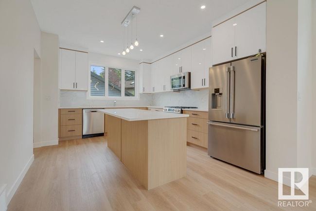 8713 149 St Nw, House other with 5 bedrooms, 4 bathrooms and null parking in Edmonton AB | Image 7