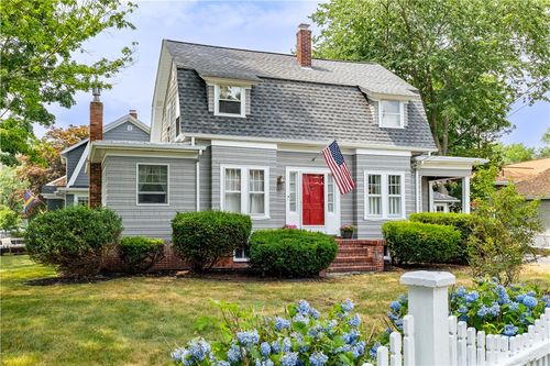 197 Wilson Avenue, East Providence, RI, 02916 | Card Image