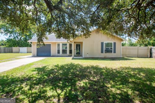 131 Cherry Point Dr, Saint Marys, GA, 31558-4822 | Card Image