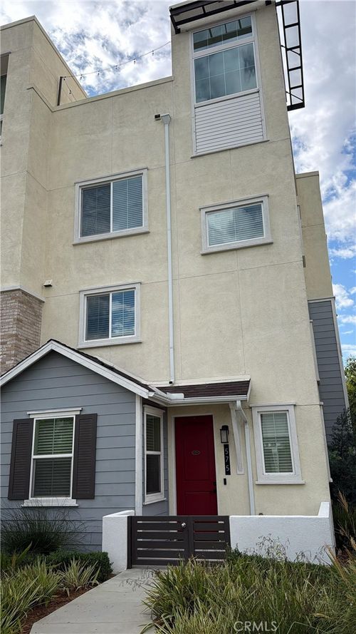 575 S Mosaic St, Anaheim, CA, 92805-4754 | Card Image