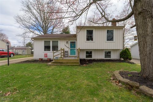 1065 S Diamond St, Ravenna, OH, 44266-3501 | Card Image