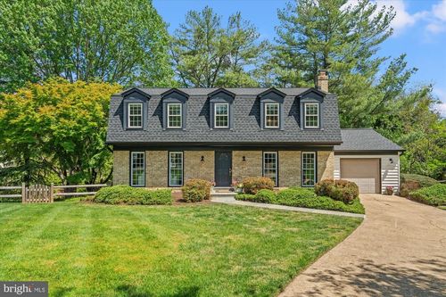 1732 Chesterford Way, MCLEAN, VA, 22101-3219 | Card Image