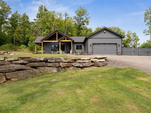 64 Henry Way, St George, VT, 05495-8028 | Card Image