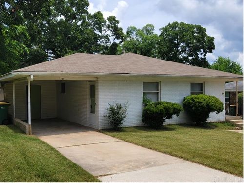 205 / 207 W J Avenue, North Little Rock, AR, 72116 | Card Image