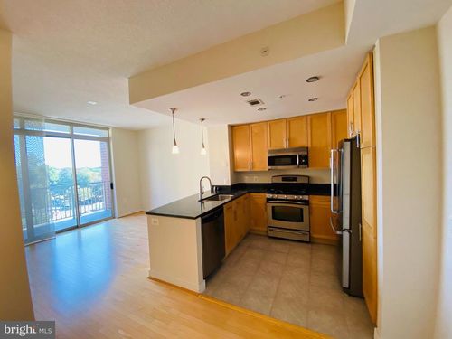 507-820 N Pollard St, ARLINGTON, VA, 22203-1777 | Card Image