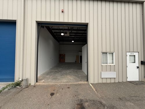 c1-9-160 Otis St, Northborough, MA, 01532-2458 | Card Image